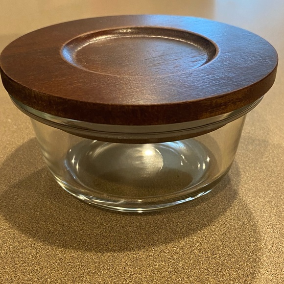 Brand new never used Servapetit 6pc storage set glass w/wood lid. Set of three. - Picture 4 of 5